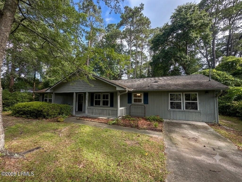 2505 Hermitage Road, Beaufort, SC 29902 — photo 1 of 50