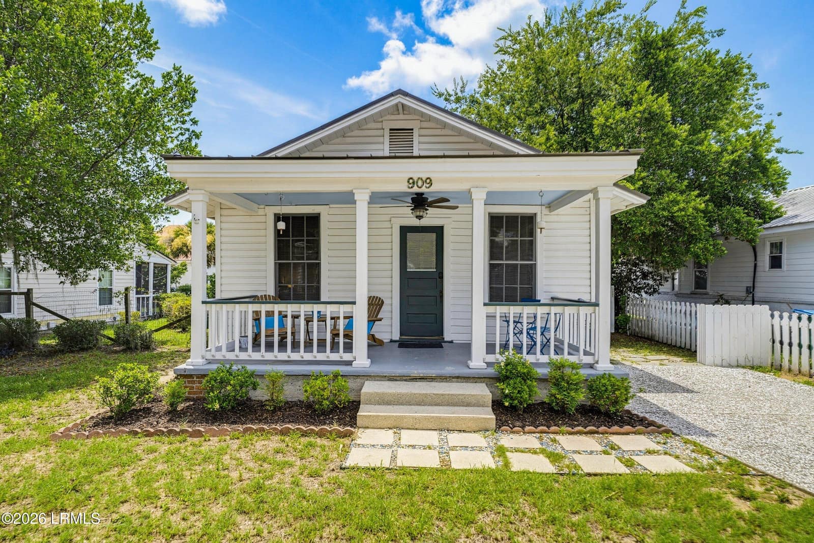 909 8th Street, Port Royal, SC 29935 — photo 1 of 55