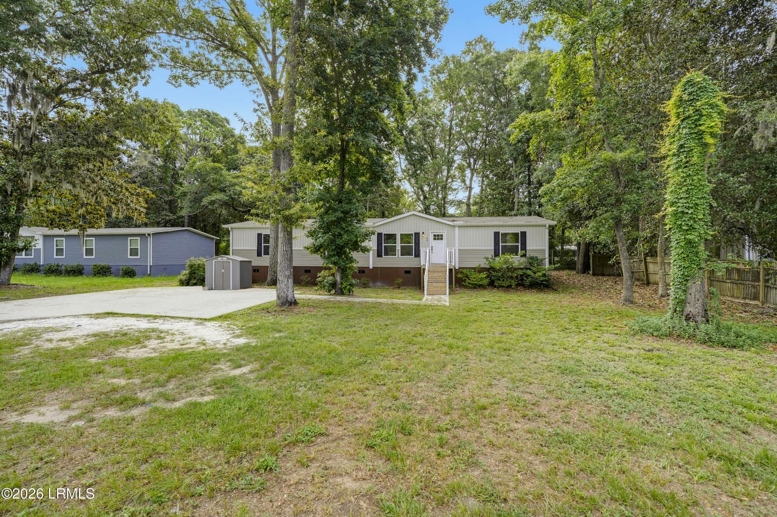 96 Sams Point Road, Beaufort, SC 29907 — photo 1 of 30