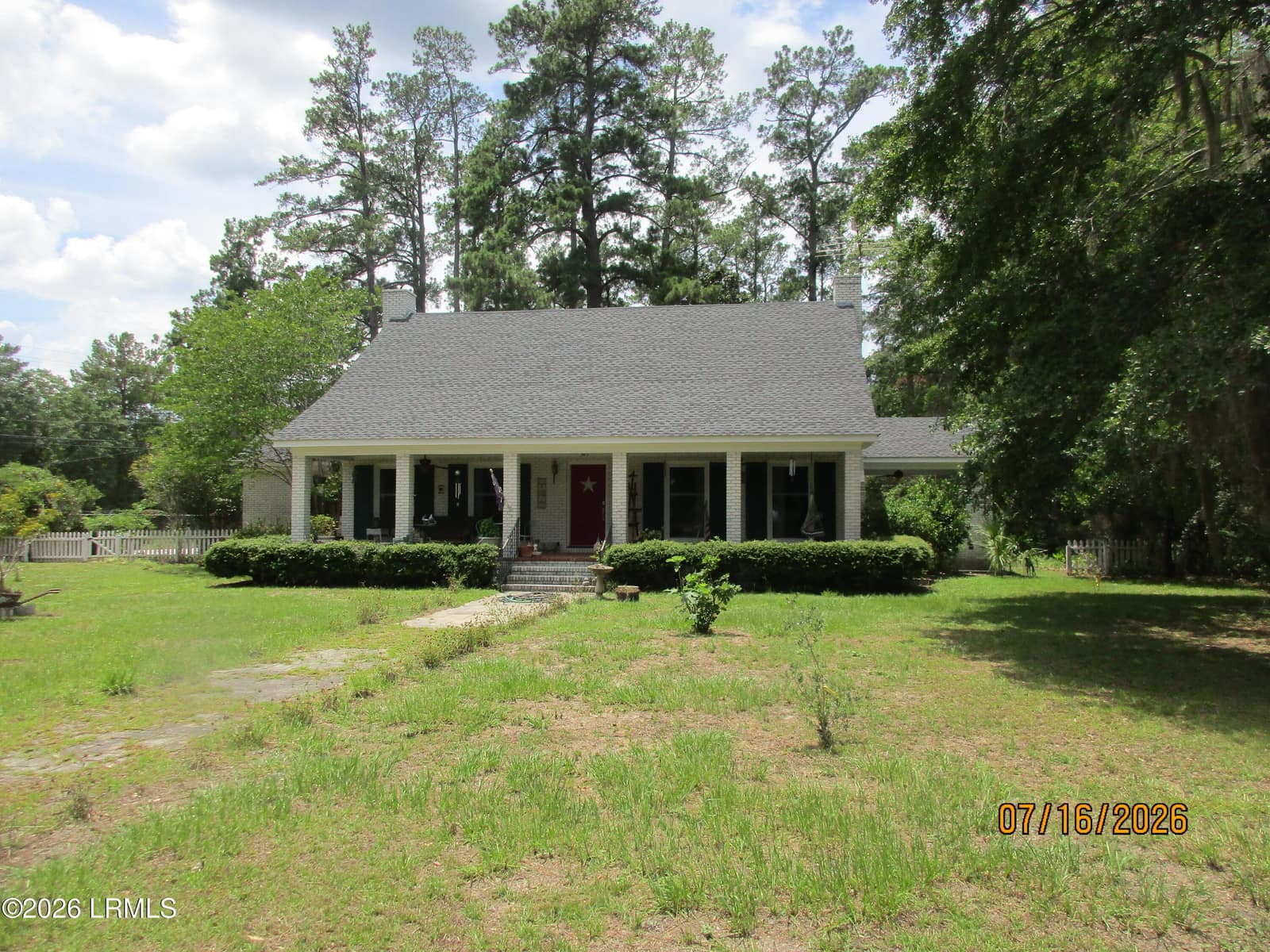 383 W Carolina Avenue, Varnville, SC 29944 — photo 1 of 36