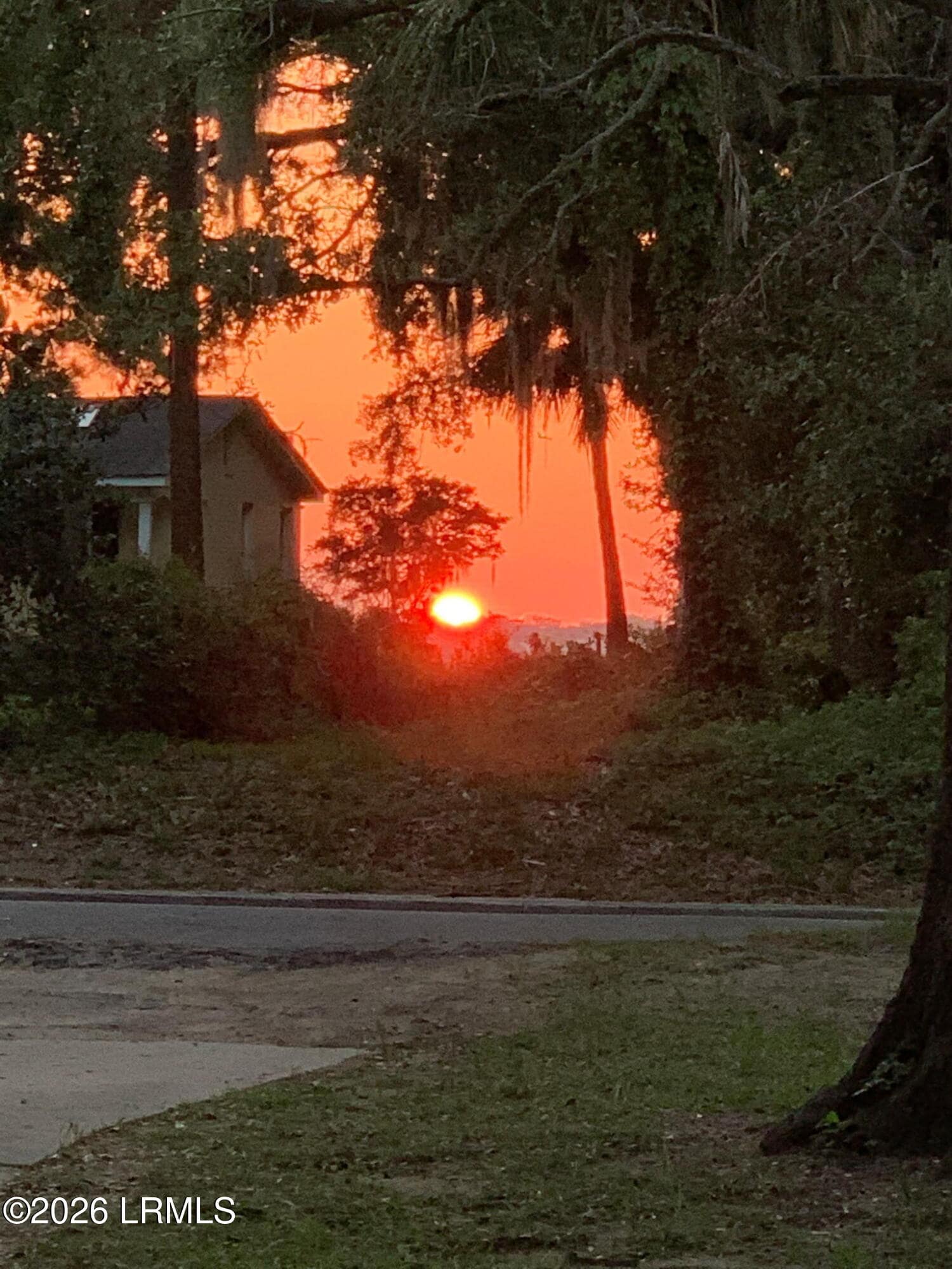 82 Sunset Boulevard, Beaufort, SC 29907 — photo 1 of 31