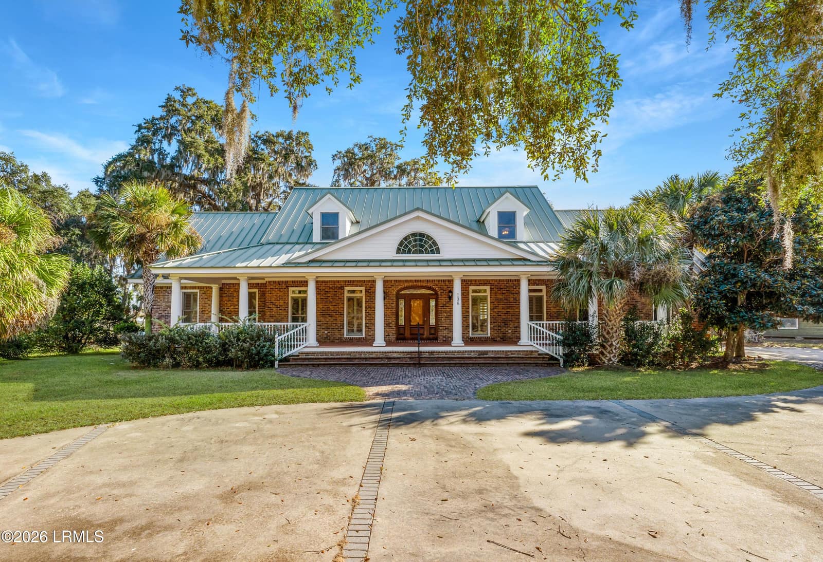 136 Retreat Plantation, Beaufort, SC 29902 — photo 1 of 54