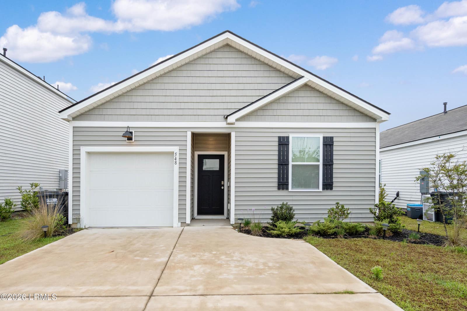 548 Hideaway Street, Ridgeland, SC 29936 — photo 1 of 37