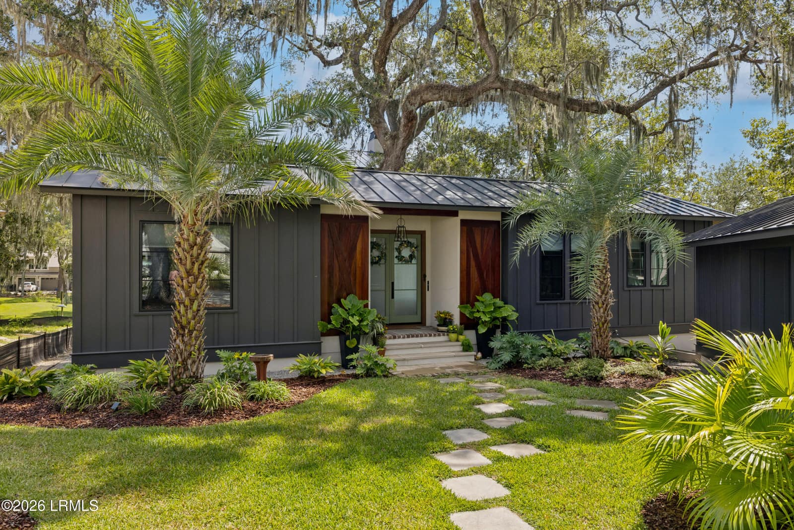 10 Brighton Trace, Beaufort, SC 29906 — photo 1 of 83