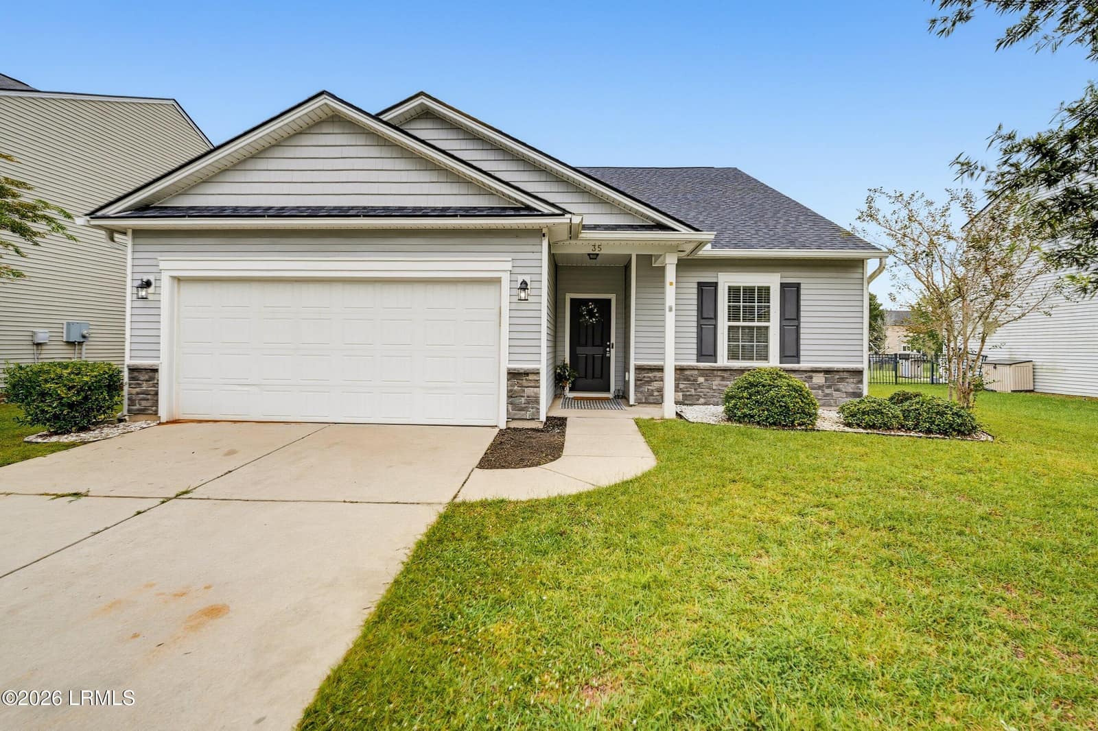 35 Brasstown Way, Beaufort, SC 29906 — photo 1 of 38
