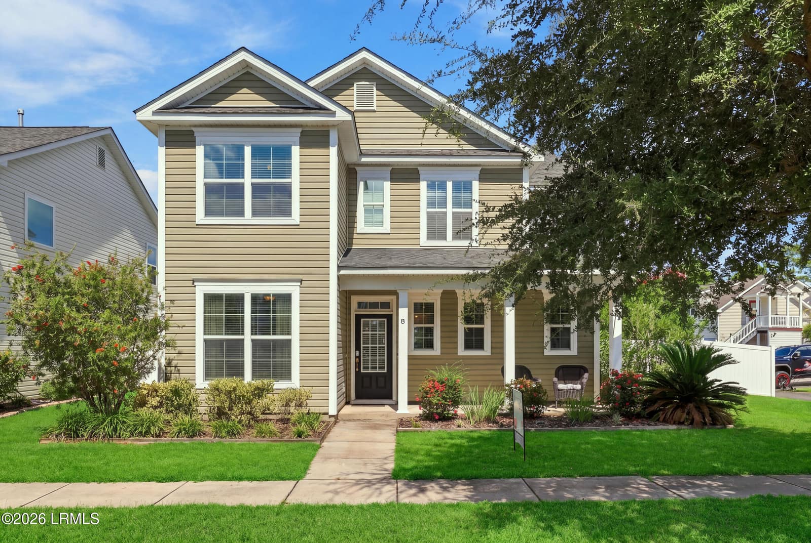 8 7th Avenue, Bluffton, SC 29910 — photo 1 of 39