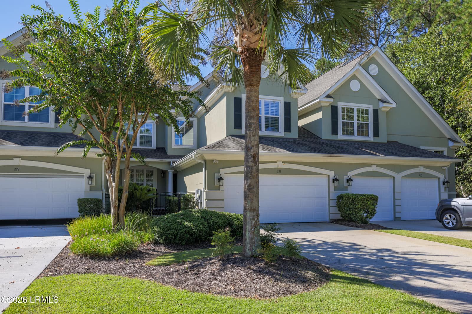 221 Farnsleigh Avenue, Bluffton, SC 29910 — photo 1 of 62