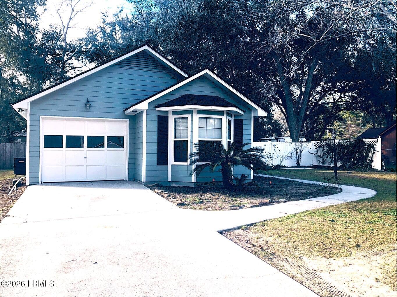 8 Burlington Land Road, Beaufort, SC 29906 — photo 1 of 15