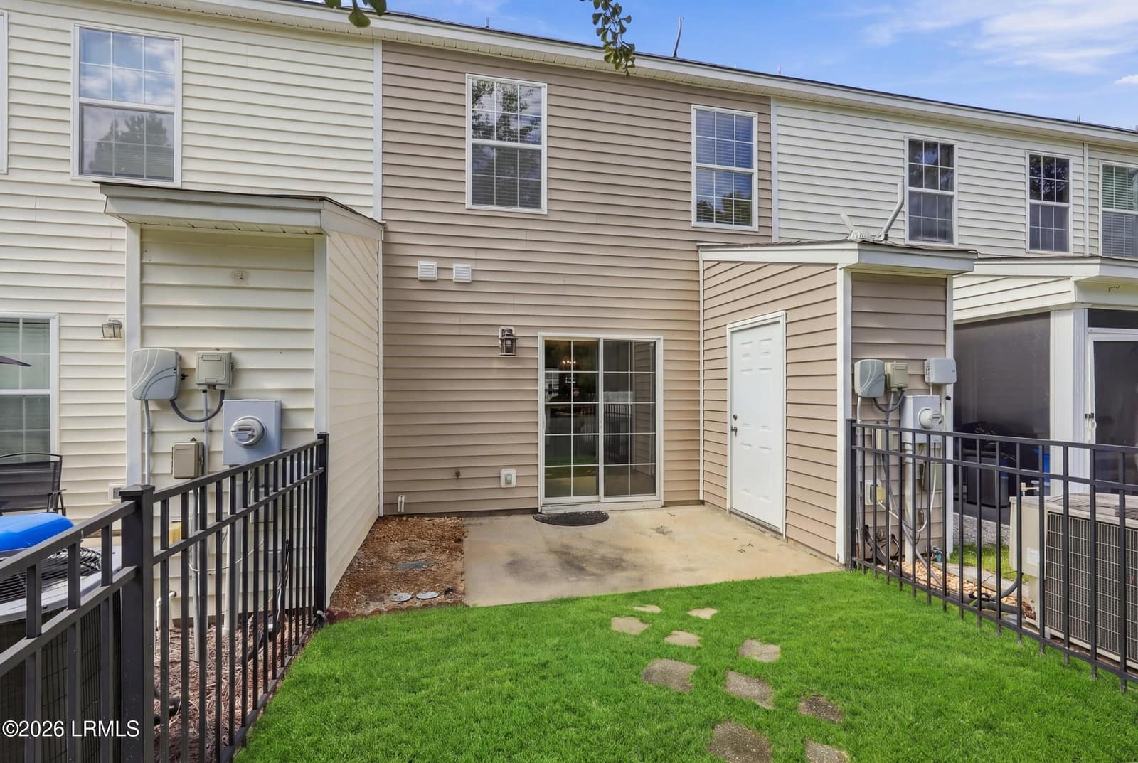114 Slater Street, Bluffton, SC 29909 — photo 1 of 64