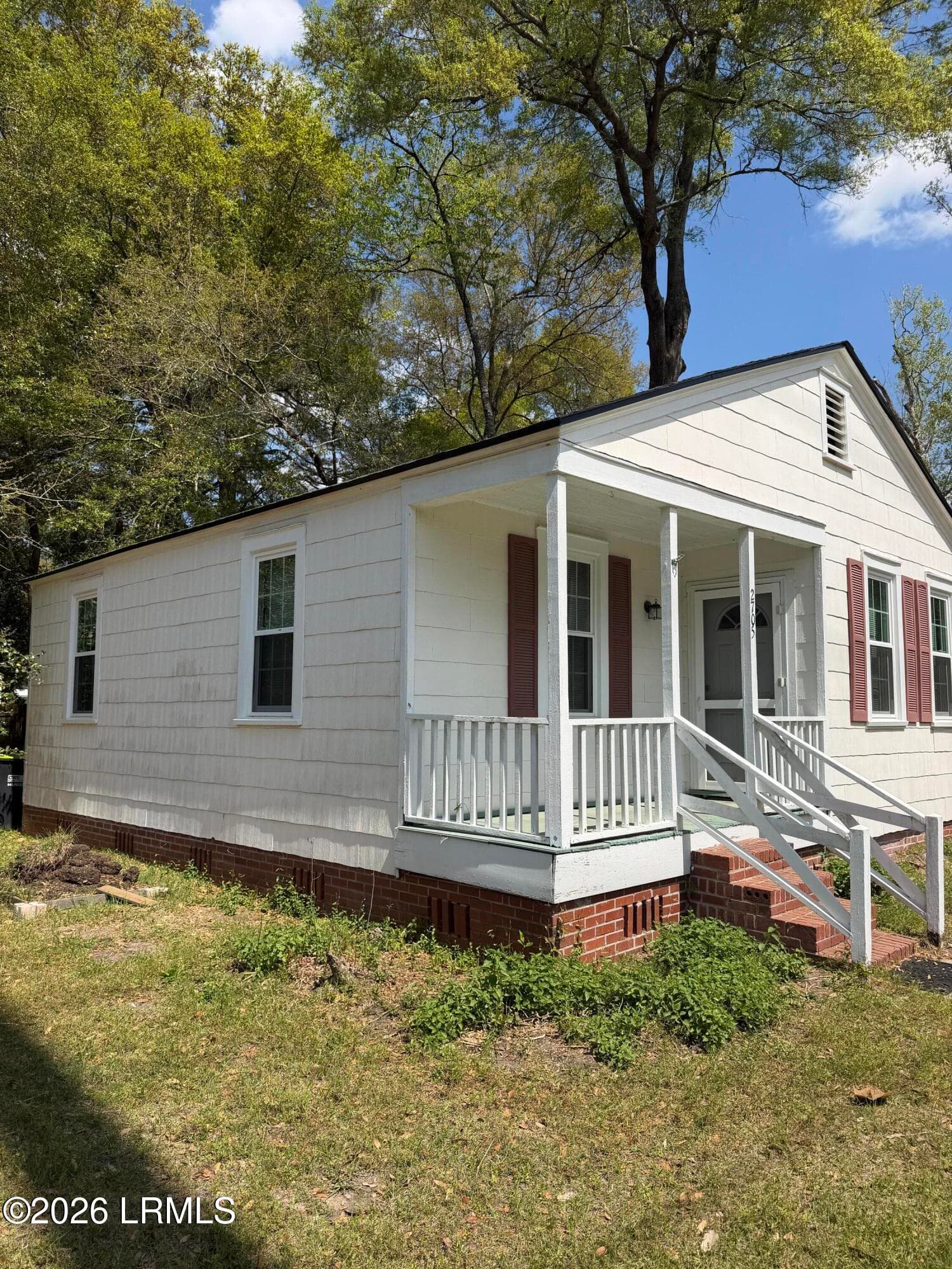 2705 North Street, Beaufort, SC 29902 — photo 1 of 24