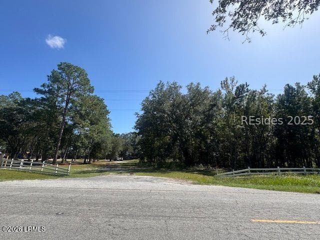 7352 Grays Highway, Ridgeland, SC 29936 — photo 1 of 6