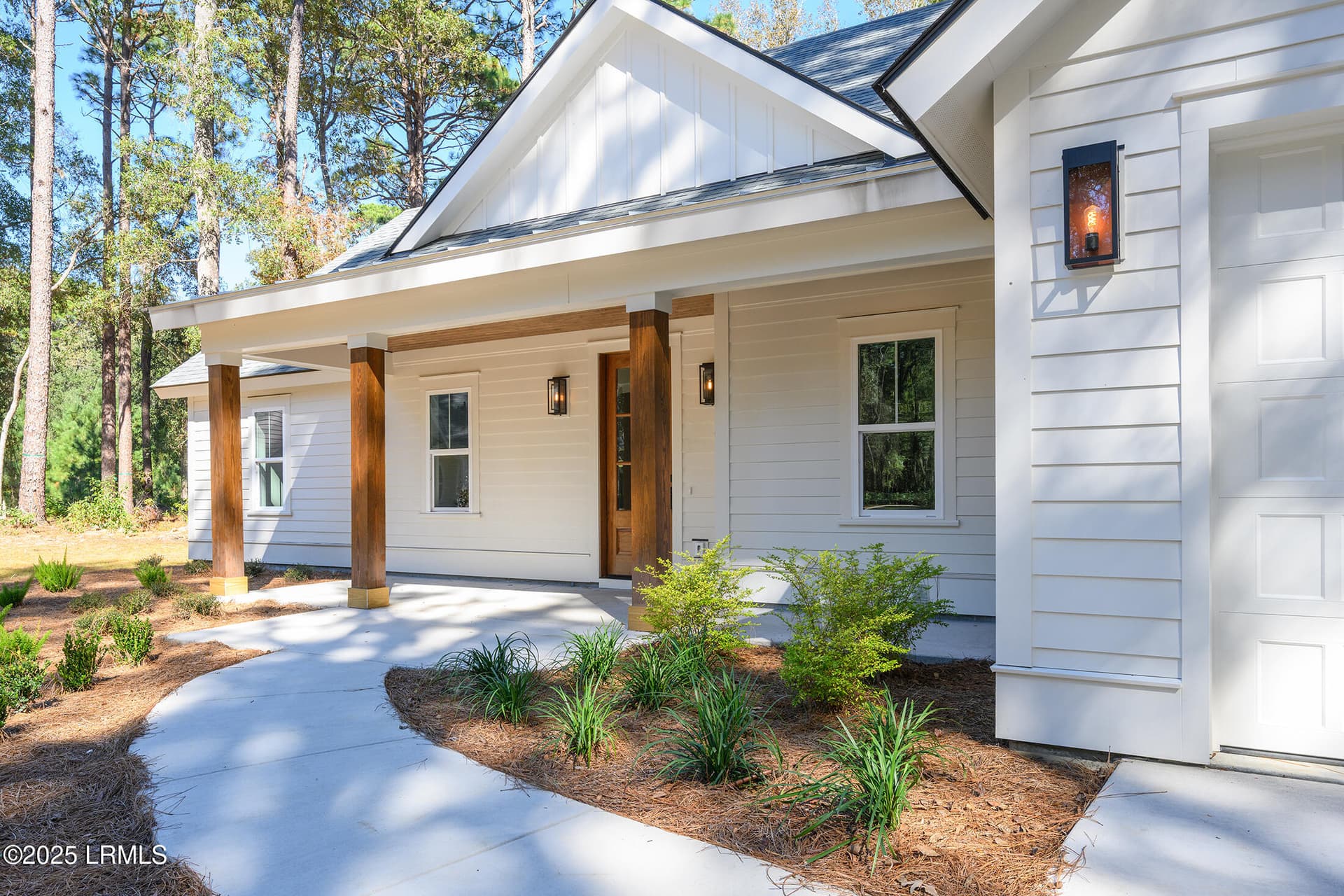 15 Woods Lane, Beaufort, SC 29907 — photo 1 of 41