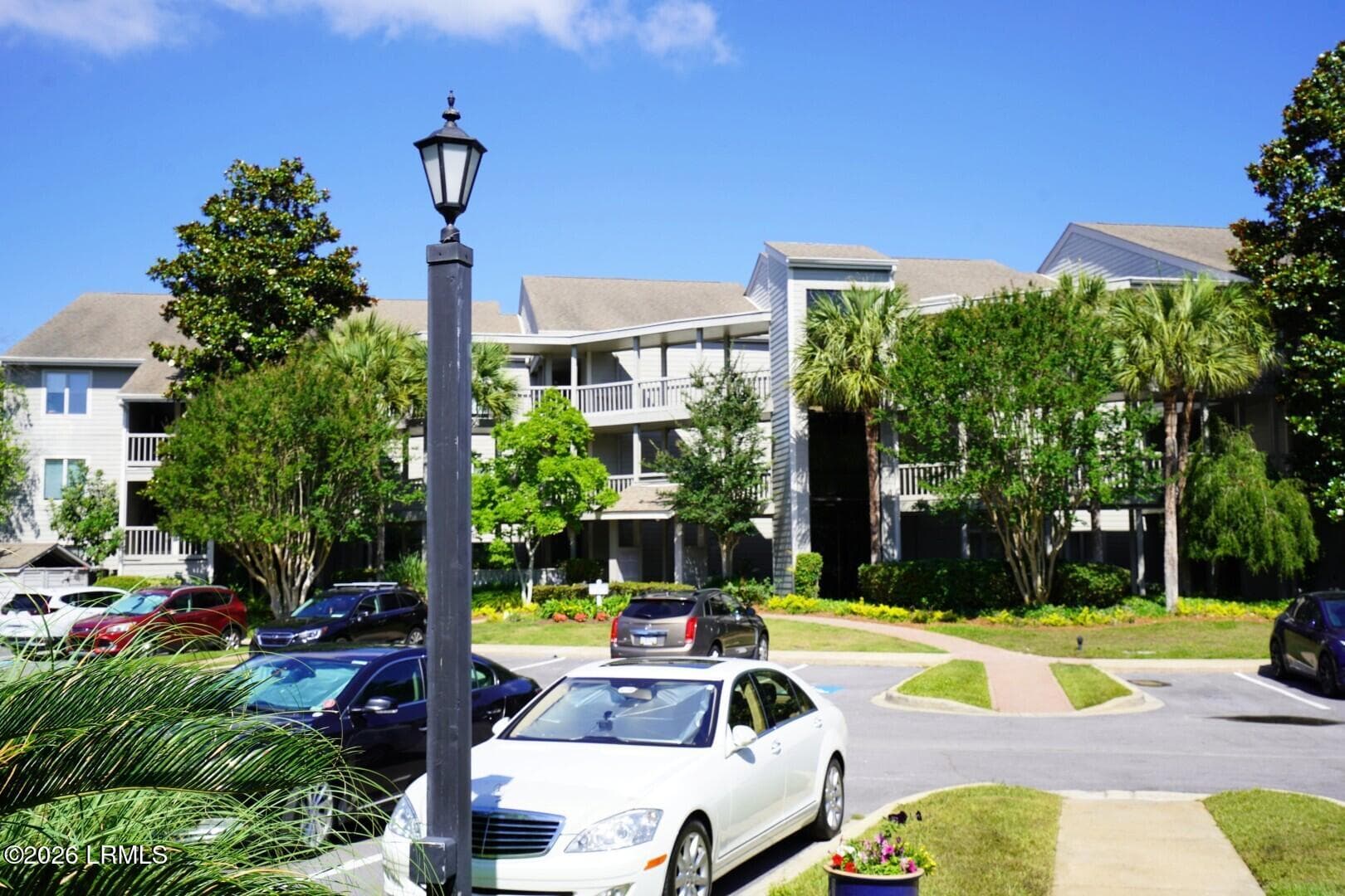 73 Skull Creek Drive 118, Hilton Head Island, SC 29926 — photo 1 of 26