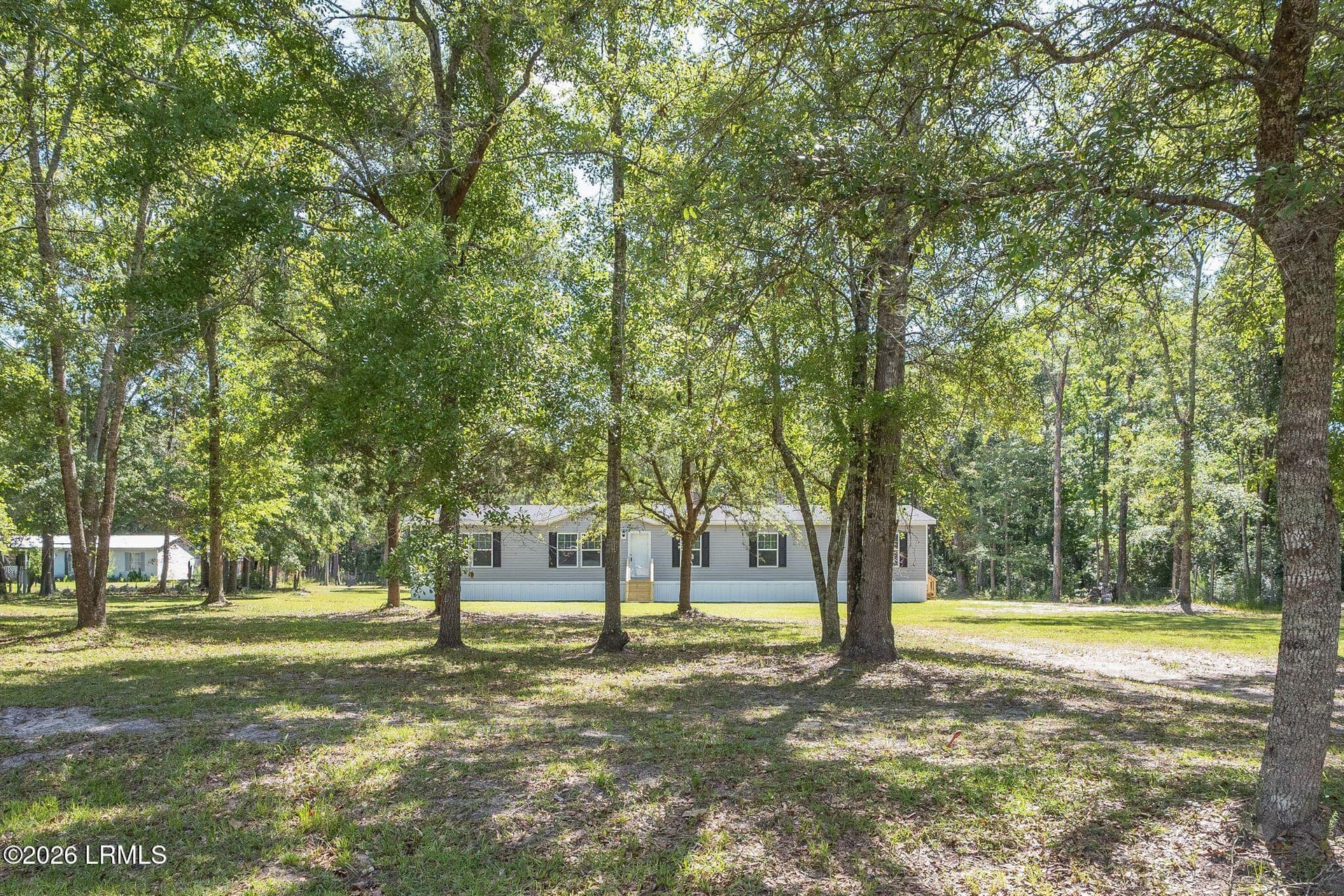 293 Meredith Road, Ridgeland, SC 29936 — photo 1 of 33