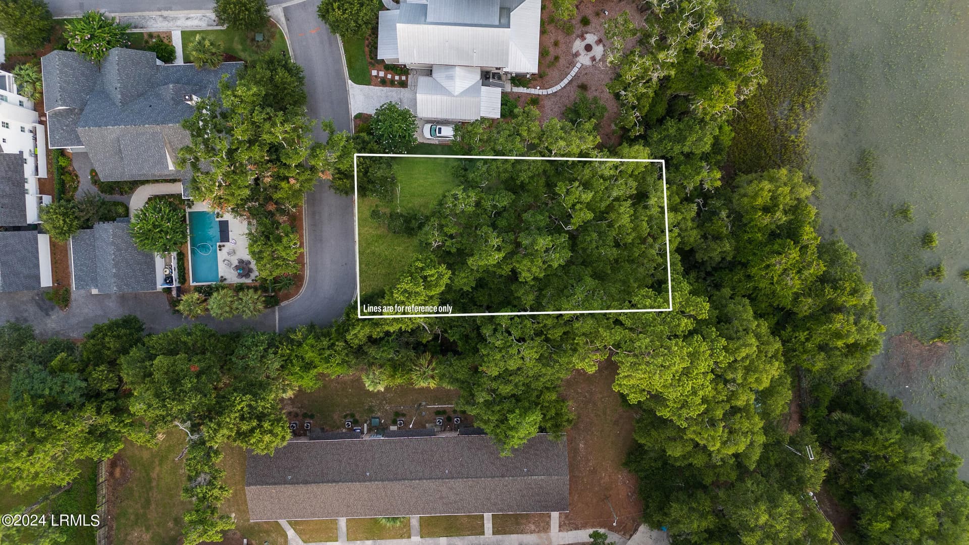 2 Creeks End Lane, Beaufort, SC 29902 — photo 1 of 34