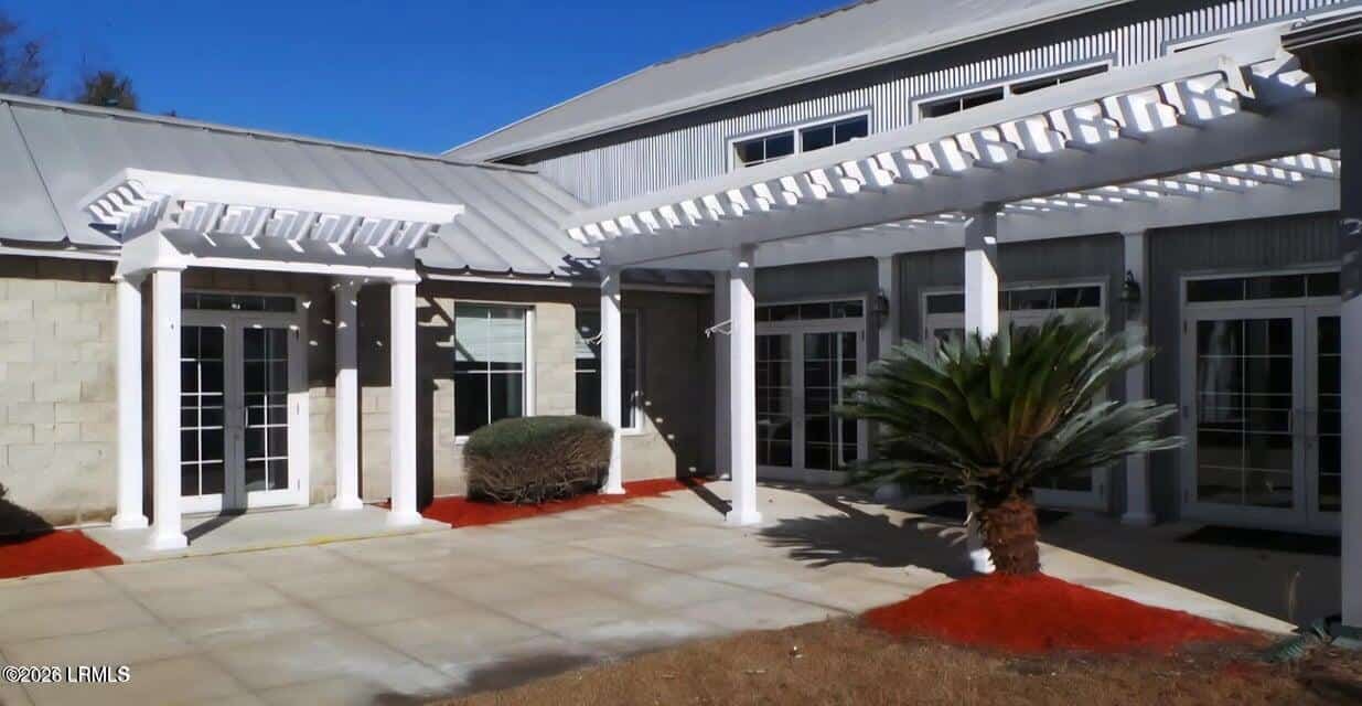 491 Parris Island Gateway, Beaufort, SC 29906 — listing photo